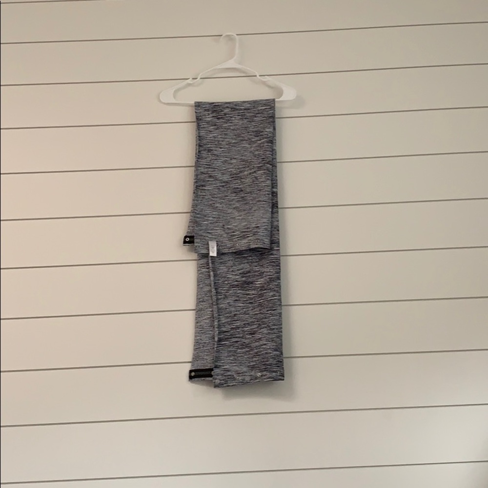 Ivviva scarf